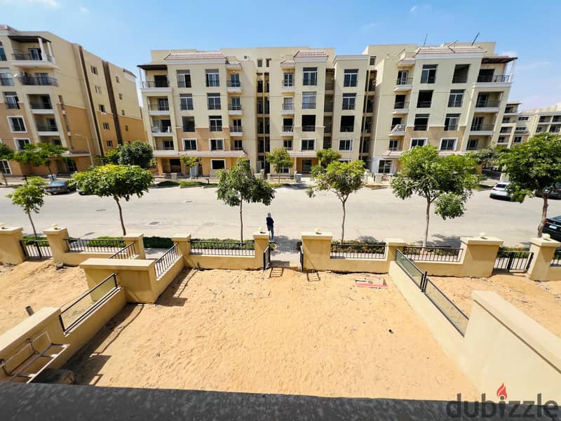 Your entire apartment has a garden view in Sarai, a 130m apartment with two rooms and a large garden of 322m in the Esse phase in Sarai Compound in Ne 3