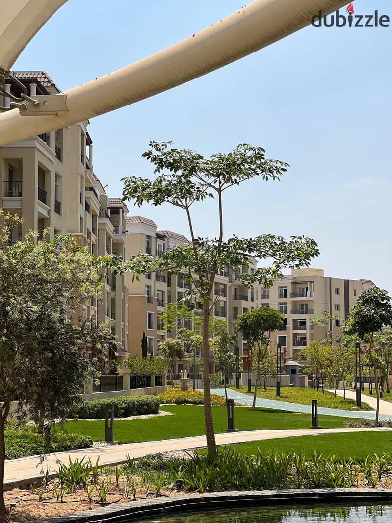 Your entire apartment has a garden view in Sarai, a 130m apartment with two rooms and a large garden of 322m in the Esse phase in Sarai Compound in Ne 15