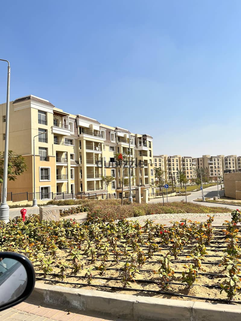 Minutes away from the American University in Sarai Compound, invest in an 80m studio, a repeated floor, at a special price with a down payment 5% 21