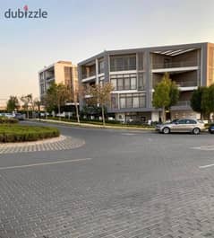 Own your villa in Taj City Compound, a distinctive townhouse, middle division, 155 m, with a direct view, with a down payment of 800 thousand and inst 0