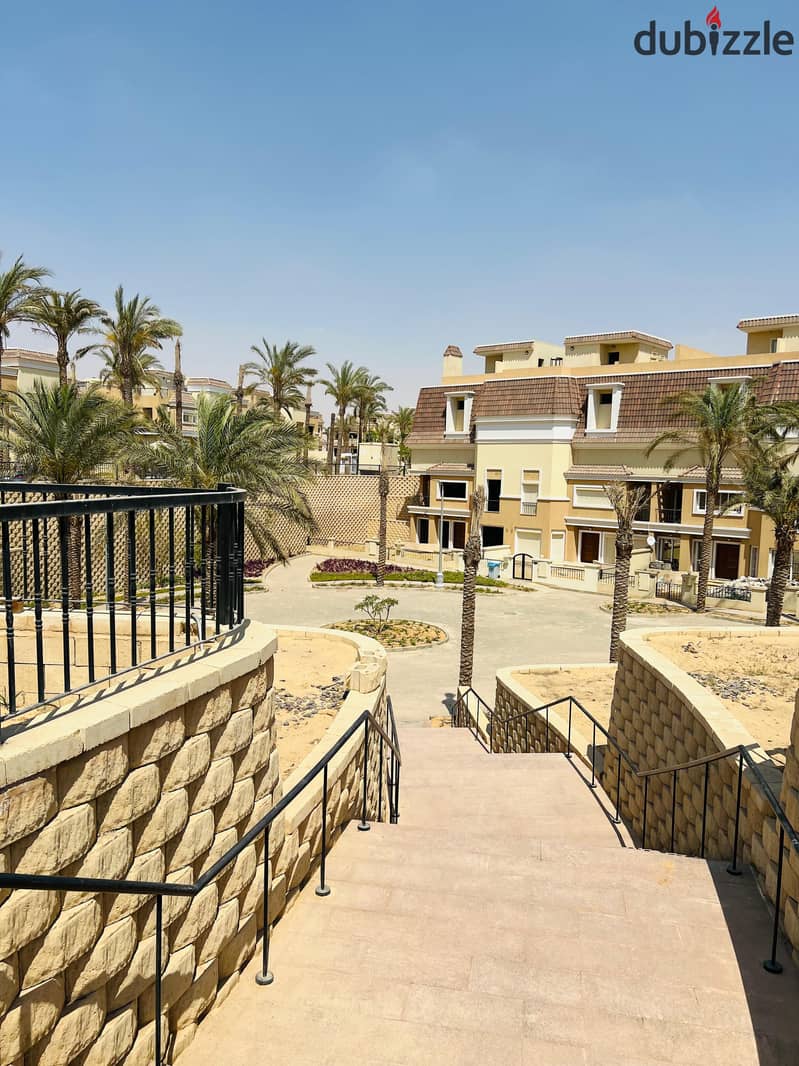 Standalone villa 198 m ground floor, first floor and roof for sale, with direct view, distinguished location in Sarai Compound in Mostakbal City, with 6