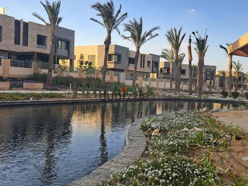 Villa Townhouse كورنر للبيع 158م على فيو لاند سكيب و lake بالقاهرة الجديدة في كومباوند تاج سيتي Taj City قسط على 8 سنوات 22