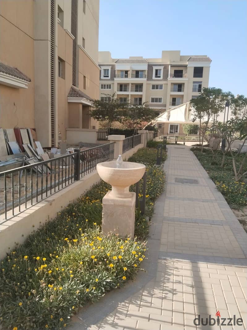 Duplex for sale, 202 m, large and distinctive area, 4 rooms in Sarai Compound, at a cash price, a bargain. Book now and benefit from the discount befo 17