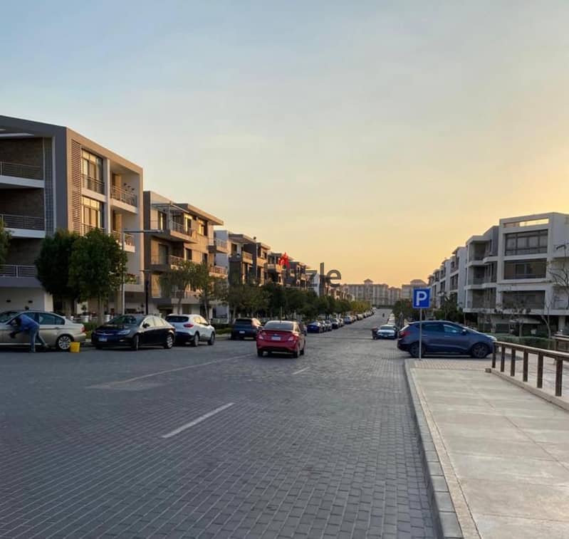 Duplex for sale in El Tagamoa, 208 m, very distinctive division, with a view, Origami Golf phase, in Taj City Compound, on Suez Road, with a 5% down p 7