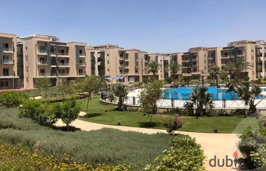 Apartment with garden for sale in Galleria Moon Valley Compound in New Cairo بالقاهرة الجديدة 1