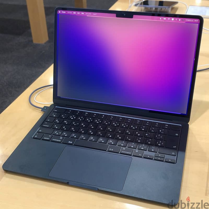 Macbook Air M2(Midnight Blue) 1