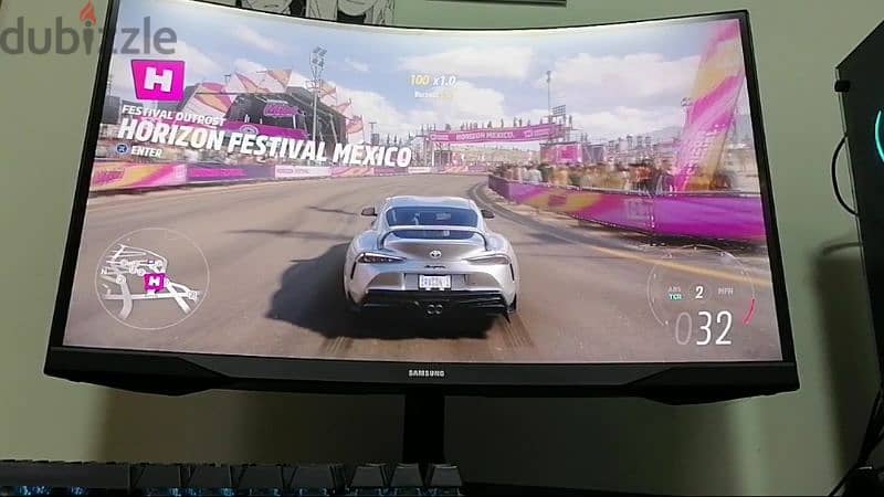 Samsung odyssey g5 27 inch Curved 0