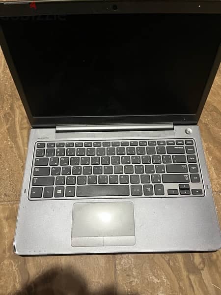 laptop  samsung 1