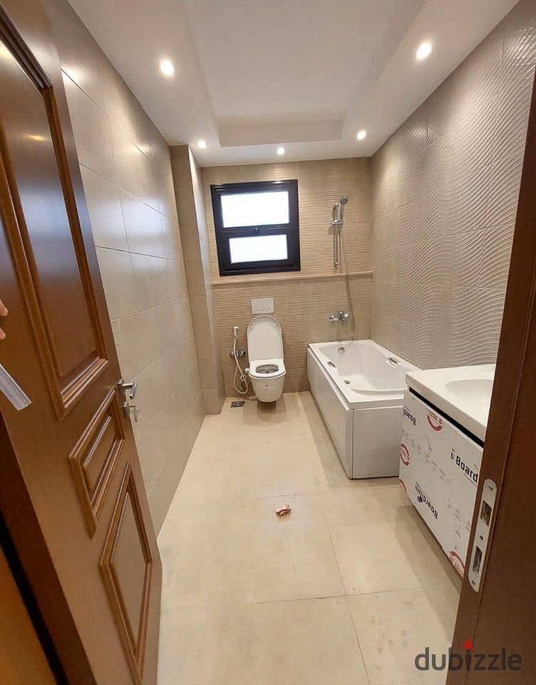 3 bedrooms, finished with kitchen, air conditioners, marble and garage, inside a hotel-managed compound from Concorde El Salam, the best management co 13