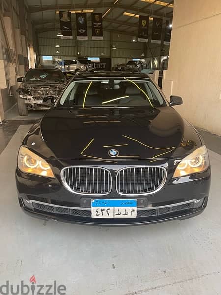 BMW 740 2010 7