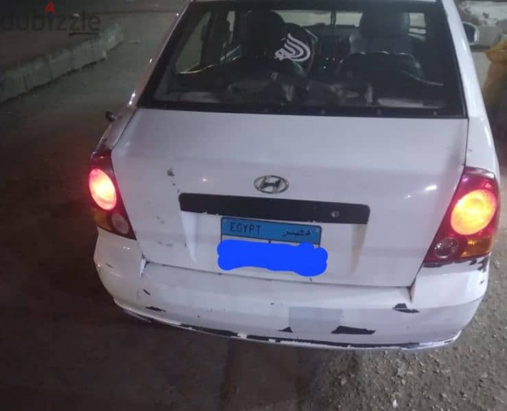 Hyundai Verna 2009 1