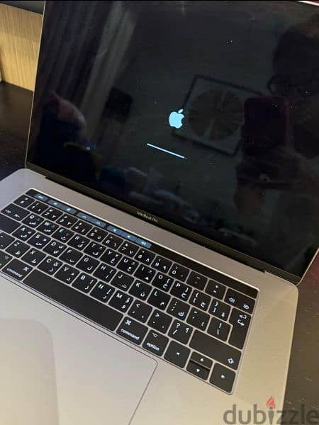 mac book bro 15inchs 2016(refreshed by apple) 1