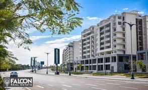 Apartment with a sea view 140 m ((3 rooms)) for sale with a panoramic view on the lake and El Alamein Towers, fully finished, in Mazarine El Alamein, 0