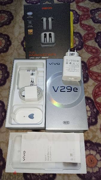 vivo V29e 5G 4