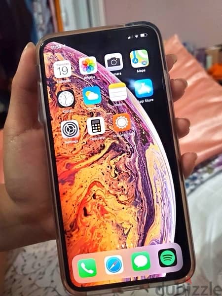 iPhone XS Max 1