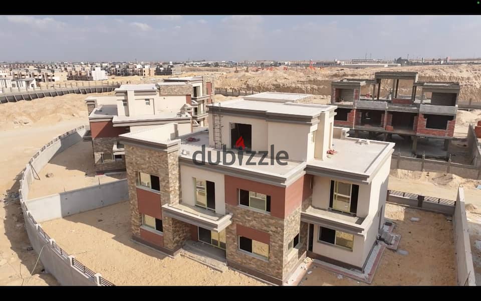 Townhouse for sale, ready for inspection,delivery1.5 years in Noble Fifth Settlement  free club  تاون هاوس للبيع  كمبوند نوبل  النادي فرى 1