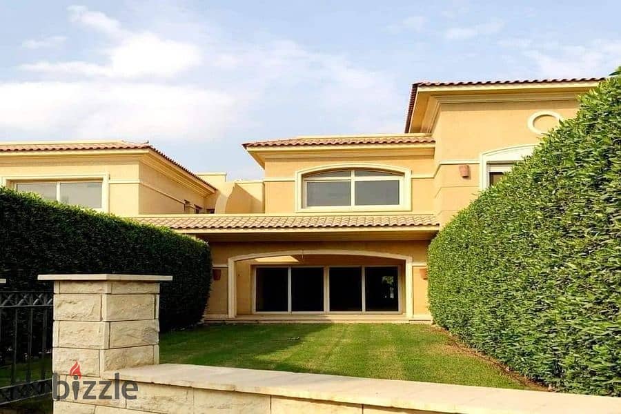 فيلا مستقله 685م للبيع فيو على لاند سكيب فى ستون بارك جوار قطامية هايتس بتسهيلات  standalone villa 685m for sale with a view on the landscape in Ston 2