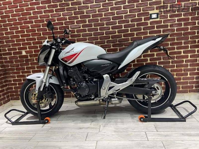 هوندا هورنت ٦٠٠ honda hornet 600 1