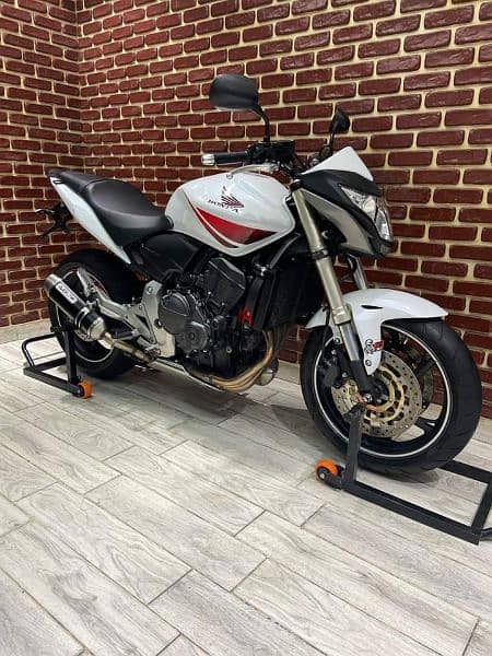 هوندا هورنت ٦٠٠ honda hornet 600 4