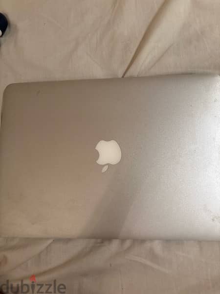 MacBook 1