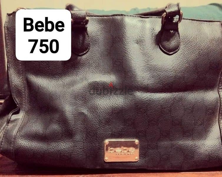 used bags in good condition شنط 1