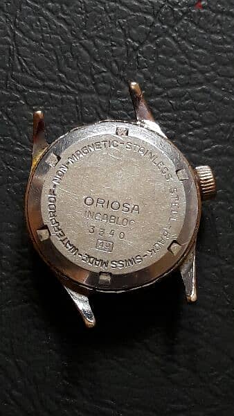 ساعه سويسري ساعة ملو حريمي قديمه نادره  oriosa vintage swiss made 1