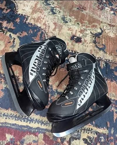 COUGAR ICE SKATES size 44