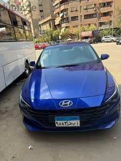 Hyundai Elantra 2021 0