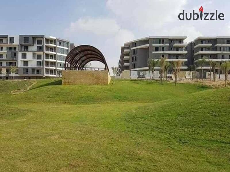 166m 3BR apartment with the largest garden in Origami Golf Taj City 3