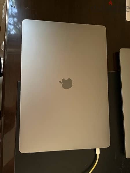 Apple MacBook Pro 16-inch 2019 Excellent Condition - Space Grey 2