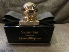 استخدام ٢ مره ٥٠مل Salvatore Ferragamo singorina