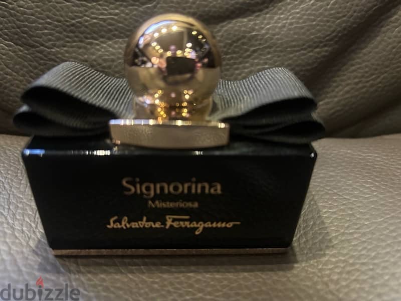 استخدام ٢ مره ٥٠مل Salvatore Ferragamo singorina 0