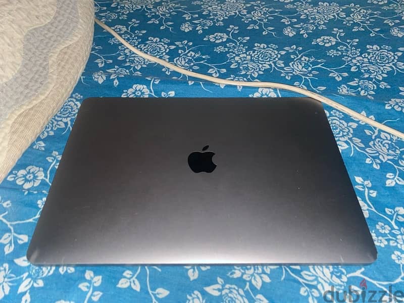 macbook pro m1 - 8gb - 256 - silver 1