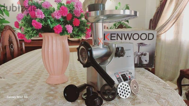 مفرمه kenwood بحاله ممتازه 1