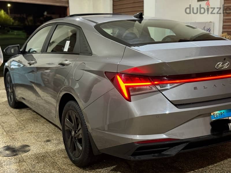 هيونداي إلينترا 2021 Hyundai Elantra 2