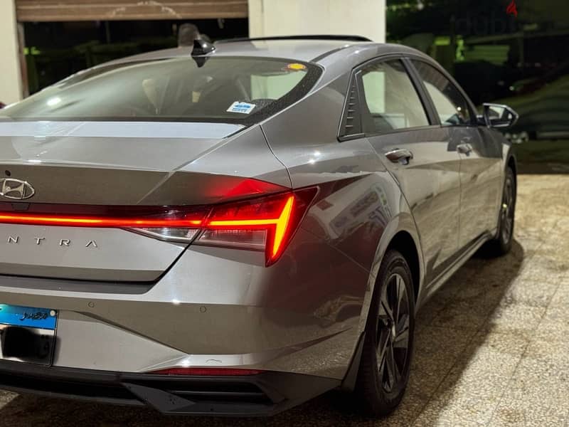 هيونداي إلينترا 2021 Hyundai Elantra 3