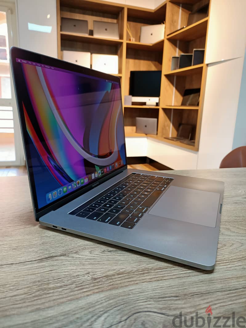 MacBook Pro (15-inch, 2018) | ابل ماك بوك 1