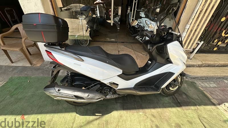 kemco x town 250 cc 9