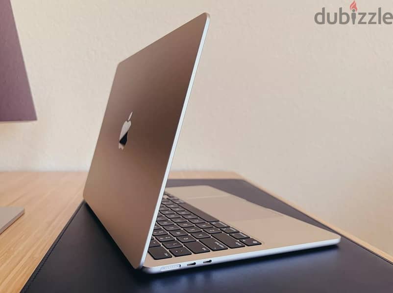 Macbook Air M2 256 8 13.6" 1