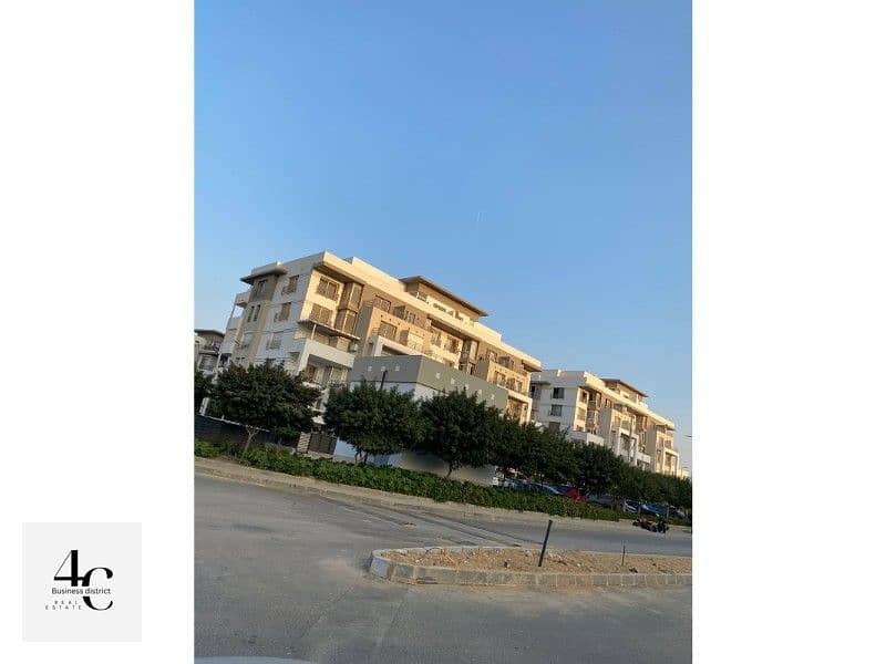 With down payment and installments apartment 171m 3 bedrooms in best view landscape in compound hyde park 5