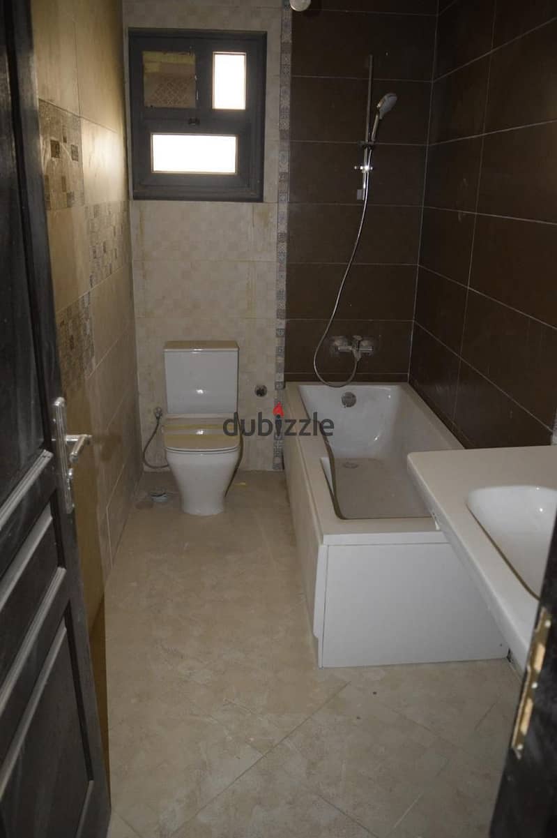 Penthouse in Dyar View swimming pool, 251.8 square meters, two floors with internal stairs (189.8 square meters+154.8 square meters first floor 5