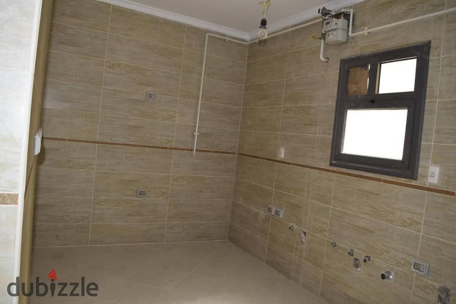 Penthouse in Dyar View swimming pool, 251.8 square meters, two floors with internal stairs (189.8 square meters+154.8 square meters first floor 8