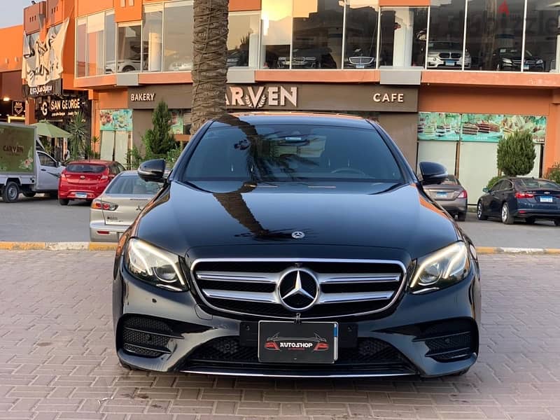 Mercedes-Benz E200 2019 1