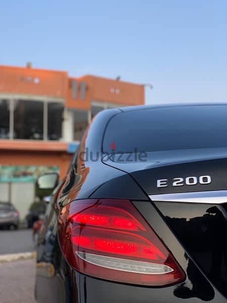 Mercedes-Benz E200 2019 19