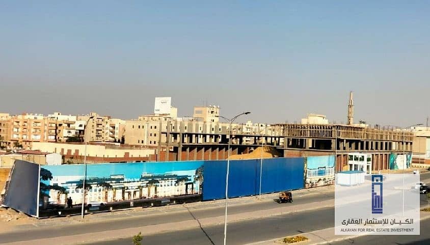 قسط براحتك  على 10 سنين. . عيادة 30 م للبيع فى 6 اكتوبر بمول بارك يارد Park Yard Mall 3