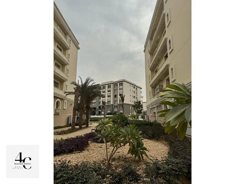 Apartment ground floor with garden 3 bedrooms with installments over 7 years at lowest price in market direct on view landscape 5