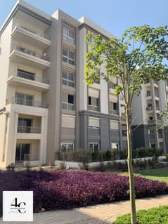 Lowest price for apartment 185m 3 bedrooms ready to move fully finished in best location in compound hyde park 0