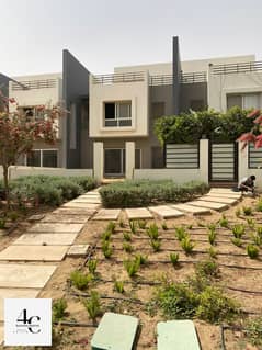 Townhouse 215m for sale with a land area of 186m with the lowest down payment view Landscape 4 Bedrooms in Hyde Park Fifth Settlement