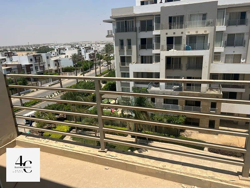 Apartment 194m fully finished with the lowest price ready to move view on landscape and lake in Hyde Park Fifth Settlement 3