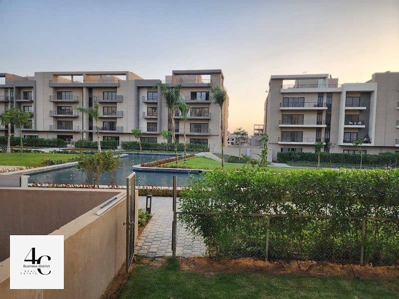 Apartment 185m with garden 120m for sale, Delivery soon, fully finished with air conditioners 3 bedrooms in Al Marasem Fifth Square Fifth Settlement 2